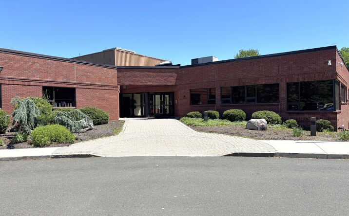 Pictures of Office property located at 135 South Road, Farmington, CT 06032 for sales - image #1