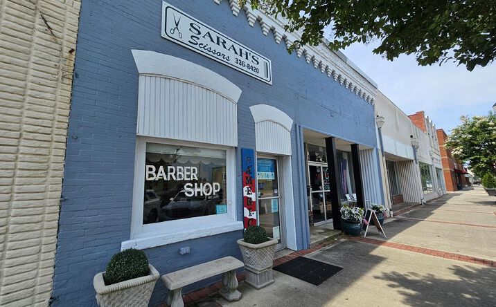 Pictures of Retail property located at 14 Broad Street, Camilla, GA 31730 for sales - image #1