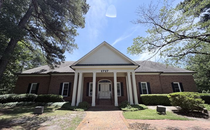Pictures of Office property located at 1717 Russell Parkway, Warner Robins, GA 31088 for sales - image #1