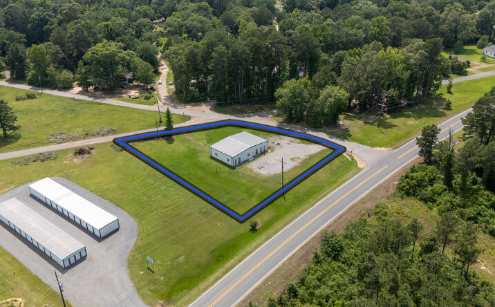 Pictures of Office, Industrial, Mixed Use property located at 537 HWY 2, STERLINGTON, LA 71280 for sales - image #1
