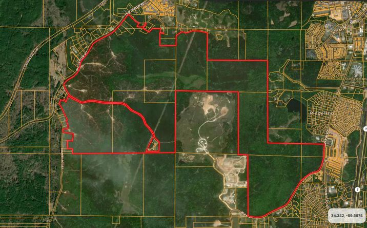Pictures of Land property located at 185 Old Taylor Rd, Oxford, MS 38655 for sales - image #1