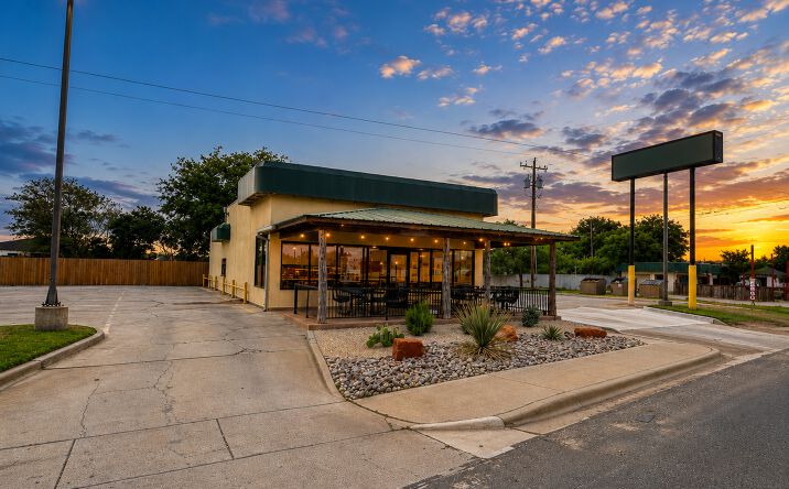 Pictures of Retail property located at 612 N BROADWAY ST, POST, TX 79356 for sales - image #1