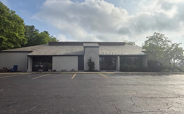 Pictures of Office property located at 7847 Tanners Gate Lane, Florence, KY 41042 for sales - image #1