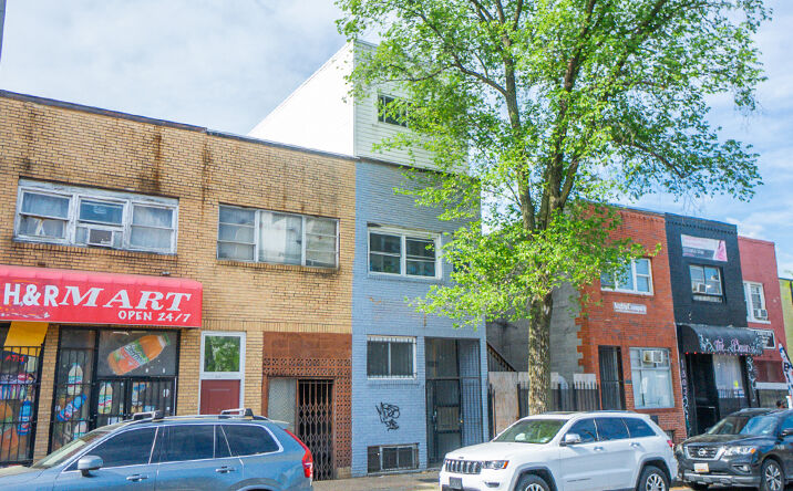 Pictures of Office property located at 1809 Benning Road Northeast, Washington, DC 20002 for sales - image #1