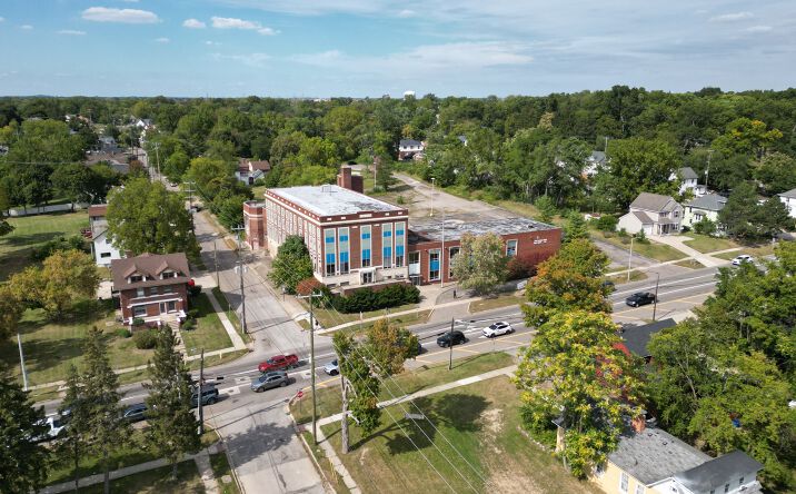 Pictures of Special Purpose property located at 131 University Drive, Pontiac, MI 48342 for sales - image #1