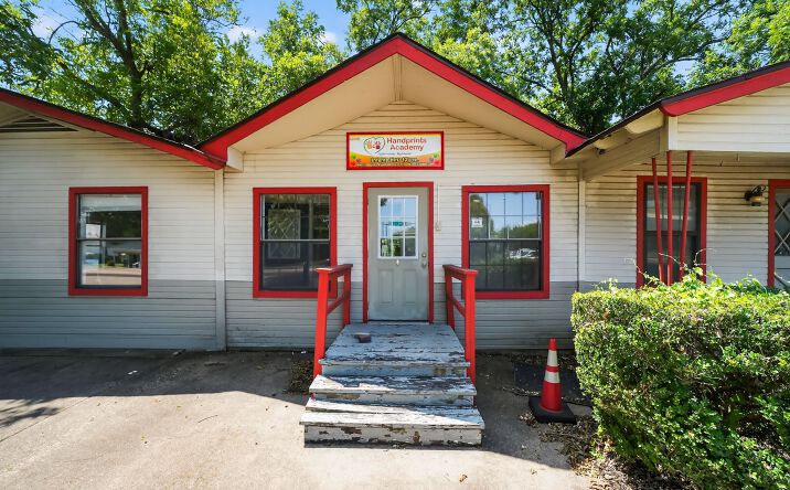 Pictures of Retail, Office, Special Purpose property located at 310 West Belt Line Road, Cedar Hill, TX 75104 for sales - image #1