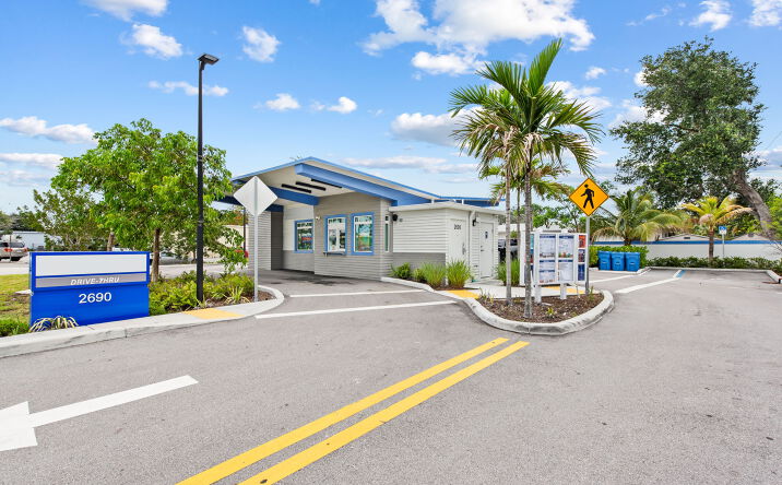 Pictures of Retail property located at 2690 North Andrews Avenue, Wilton Manors, FL 33311 for sales - image #1