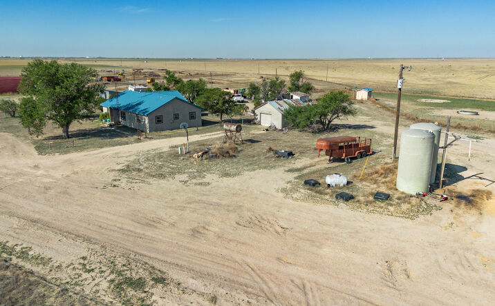 Pictures of Land property located at 6152 Farm to Market Road 1573, Stratford, TX 79084 for sales - image #1