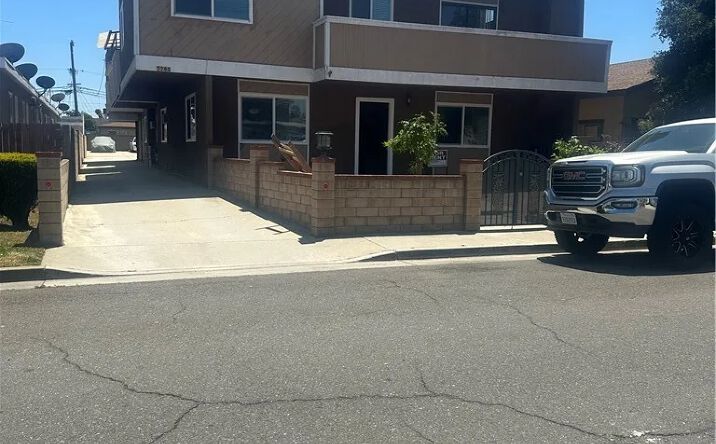 Pictures of Multifamily property located at 7782 Newman Avenue, Huntington Beach, CA 92647 for sales - image #1