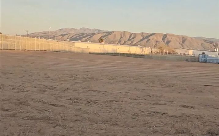 Pictures of Land property located at 11115 Santa Fe East, Hesperia, CA 92345 for sales - image #1