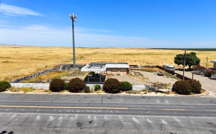 Pictures of Retail, Land property located at 32974 W Hwy 140, Gustine, CA 95322 for sales - image #1