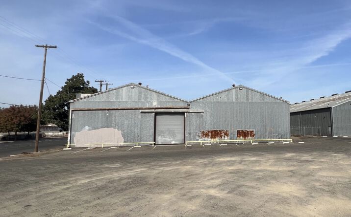 Pictures of Industrial property located at 492 S GOLDEN STATE BLVD, TURLOCK, CA 95380 for sales - image #1