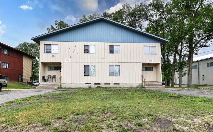 Pictures of Multifamily property located at 1116 7th Ave S, St. Cloud, MN 56301 for sales - image #1