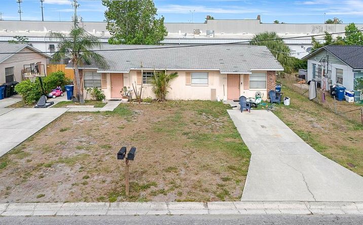 Pictures of Multifamily property located at 6520 12th St W, Bradenton, FL 34207 for sales - image #1