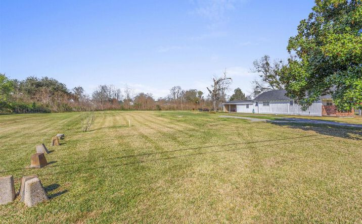 Pictures of Land property located at 5146 Elliot Road, Lake Charles, LA 70605 for sales - image #1