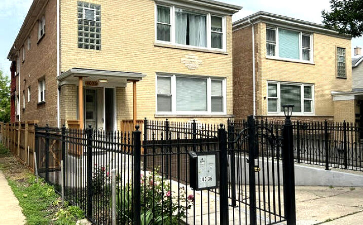 Pictures of Multifamily property located at 4036 N Austin Avenue, Chicago, IL 60634 for sales - image #1