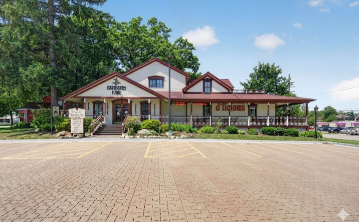 Pictures of Business for Sale, Retail, Special Purpose property located at 211-215 W Railroad Avenue, Bartlett, IL 60104 for sales - image #1
