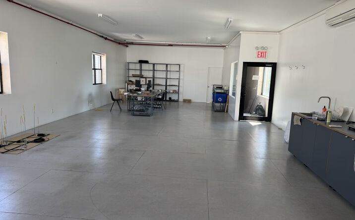 Pictures of Industrial property located at 133 29th Street, Brooklyn, NY 11232 for sales - image #1