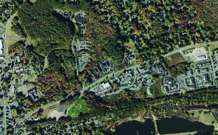 Pictures of Land property located at 121 Simsbury Rd, Avon, CT 06001 for sales - image #1