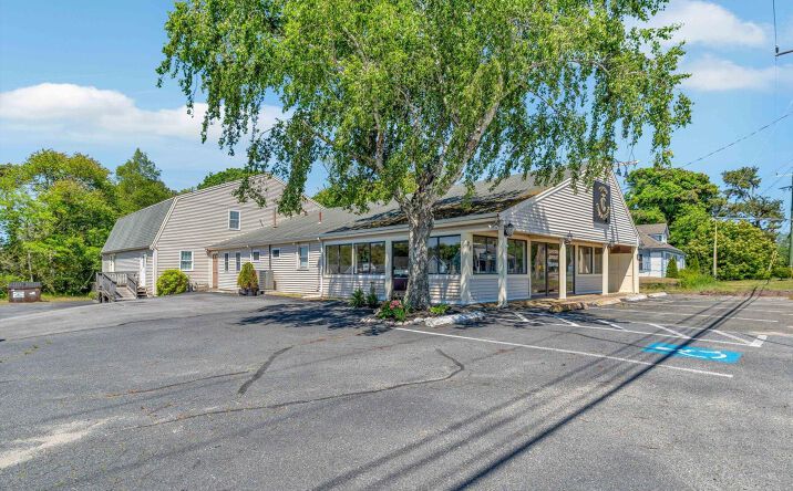 Pictures of Retail property located at 28 Main Street, Dennis Port, MA 02639 for sales - image #1