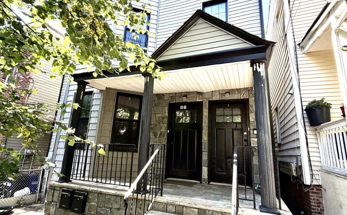 Pictures of Multifamily property located at 51 Cassidy Place, Staten Island, NY 10301 for sales - image #1