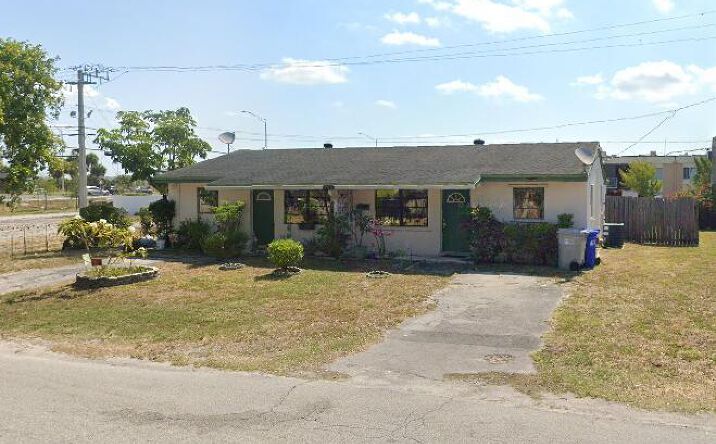 Pictures of Multifamily property located at 3560 NW 3rd Avenue # 2 #1-2, Pompano Beach, FL 33064 for sales - image #1