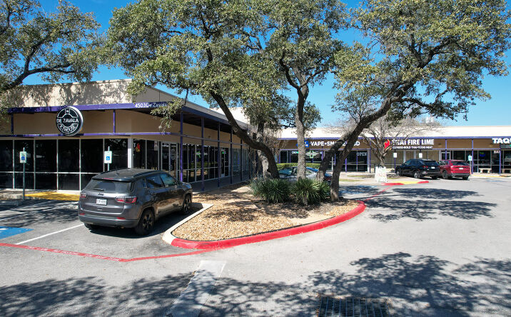 Pictures of Retail property located at 4503 DE ZAVALA RD, SAN ANTONIO, TX 78249-2059 for sales - image #1