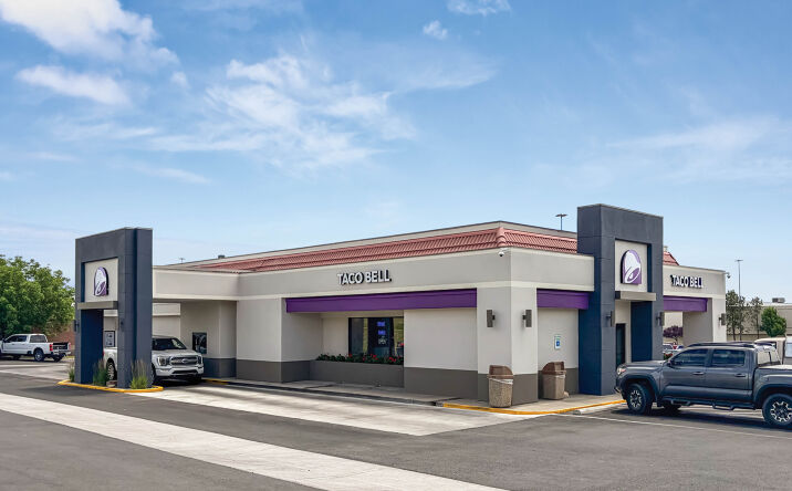 Pictures of Retail property located at 4601 East Main Street, Farmington, NM 87402 for sales - image #1