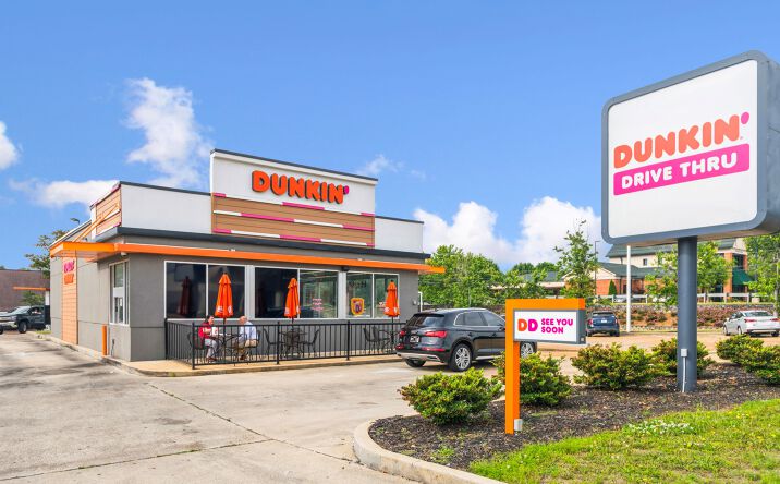 Pictures of Retail property located at 2615 West Main Street, Tupelo, MS 38801 for sales - image #1