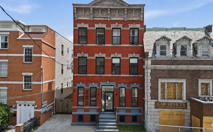 Pictures of Multifamily property located at 282 BALDWIN AVE, JERSEY CITY, NJ 07306-1382 for sales - image #1