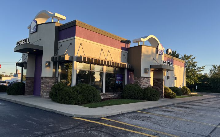 Pictures of Retail property located at 435 N MT ZION RD, LEBANON, IN 46052-9497 for sales - image #1