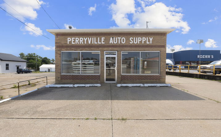 301 North Main Street, Perryville