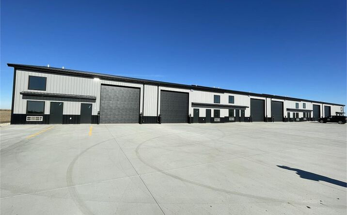 Pictures of Industrial property located at 919 Flatiron Avenue, Harrisburg, SD 57032 for sales - image #1