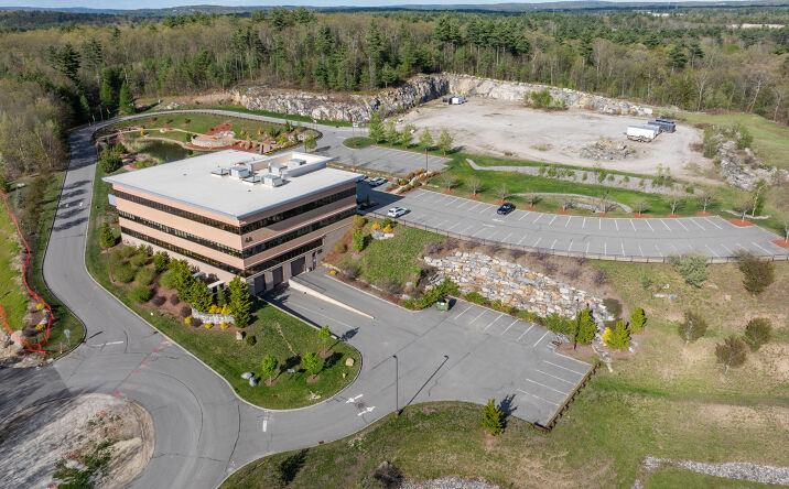 Pictures of Office, Mixed Use, Land property located at 6 Kitty Hawk Landing, Londonderry, NH 03053 for sales - image #1