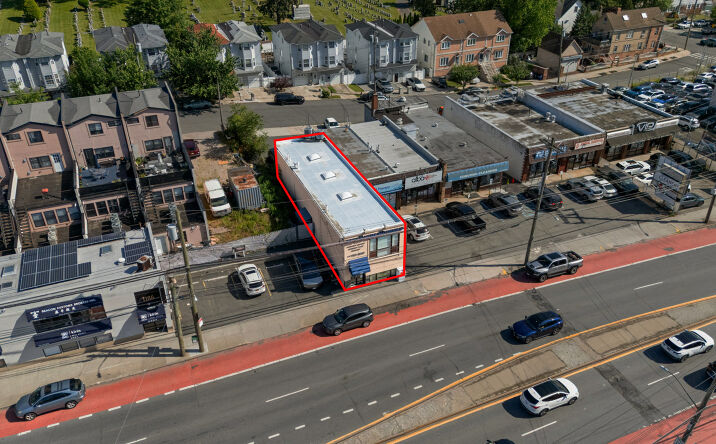 Pictures of Office property located at 1190 Hylan Blvd, Staten Island, NY 10305 for sales - image #1