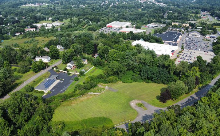 Pictures of Land property located at 265 Mohawk Trl, Greenfield, MA 01301 for sales - image #1