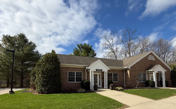 Pictures of Office property located at 28899 Center Ridge Rd, Westlake, OH 44145-8200 for sales - image #1