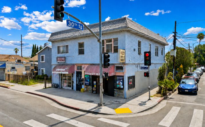 Pictures of Retail, Mixed Use property located at 2922-2924 Maple Ave, Los Angeles, CA 90011 for sales - image #1