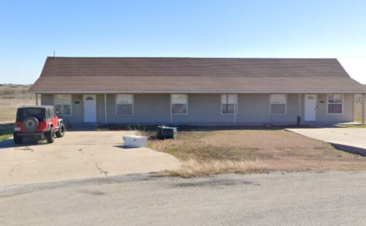 Pictures of Multifamily property located at 225 BLUE BELL CT, WEATHERFORD, TX 76088 for sales - image #1