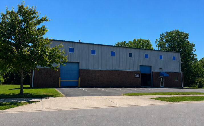 1708 S. Metro Parkway, Dayton