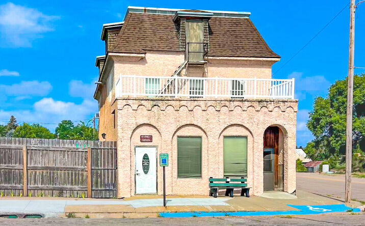 Pictures of Hospitality property located at 102 S MAIN AVE, Hyannis, NE 69350 for sales - image #1