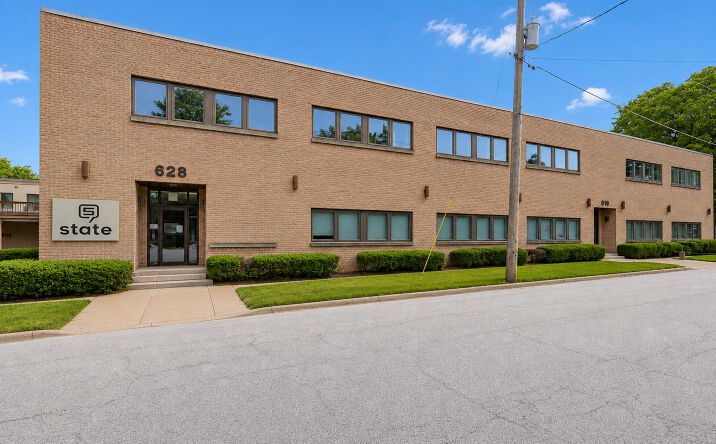 Pictures of Office, Industrial, Mixed Use property located at 628 North Street, Geneva, IL 60134 for sales - image #1