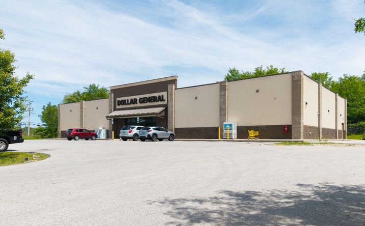 Pictures of Retail property located at 2501 S Arlington Rd, Akron, OH 44319 for sales - image #1