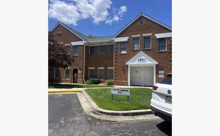 Pictures of Office property located at 1831 Forest Drive Unit H, Annapolis, MD 21401 for sales - image #1
