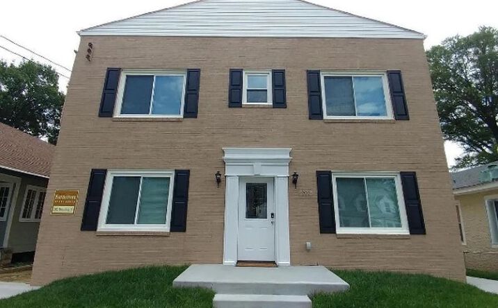 Pictures of Multifamily property located at 202 Broadway Street, Quantico, VA 22134 for sales - image #1