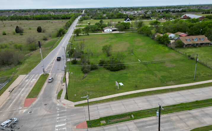 Pictures of Retail, Land property located at 3929 Hickox Road, Rowlett, TX 75089 for sales - image #1