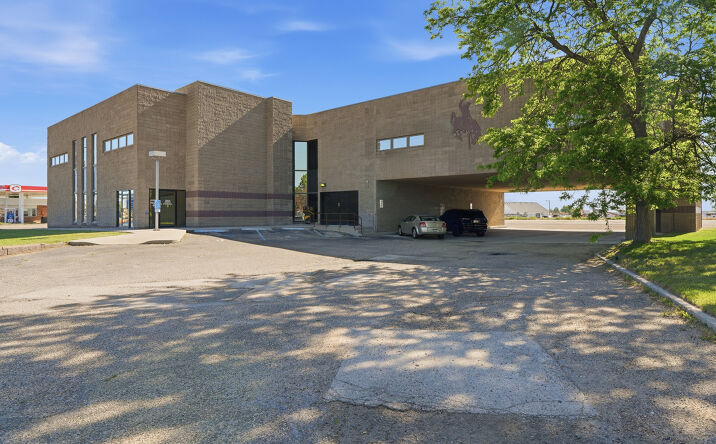 Pictures of Office property located at 305 SW Wyoming Blvd, Mills, WY 87108-2333 for sales - image #1