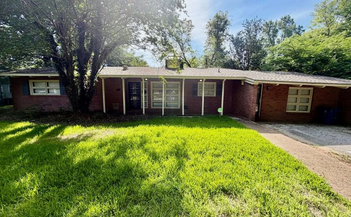 1414 Shelby Drive, 69051