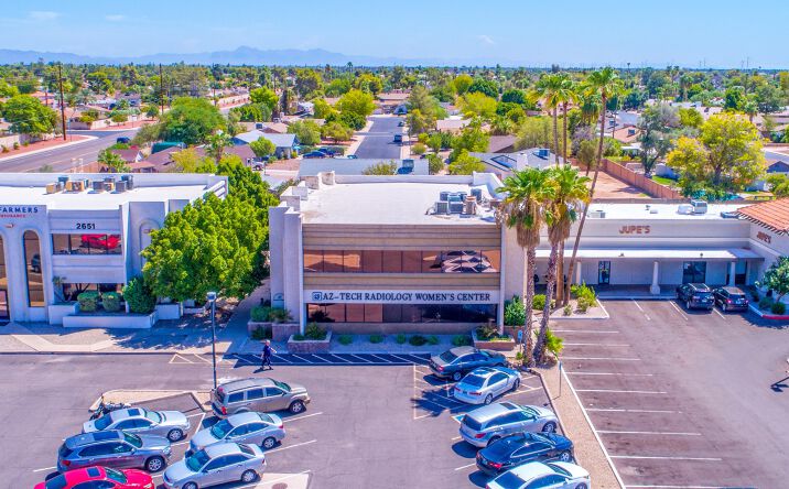 Pictures of Office, Retail property located at 2653 W Guadalupe Rd, Mesa, AZ 85202 for comps - image #1