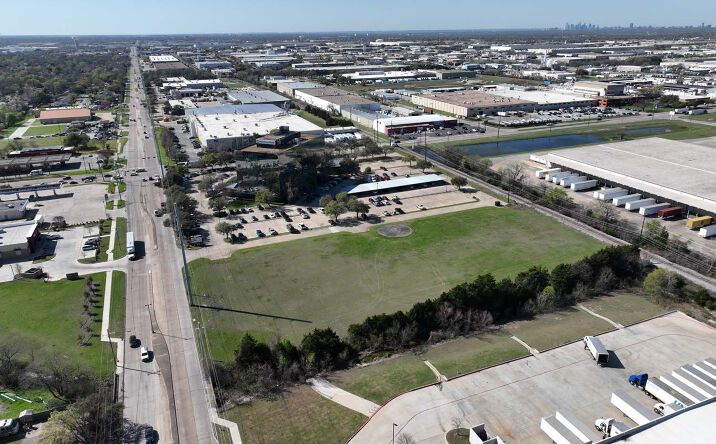 Pictures of Land property located at 1849 S Shiloh Rd, Garland, TX 75042-8035 for sales - image #1